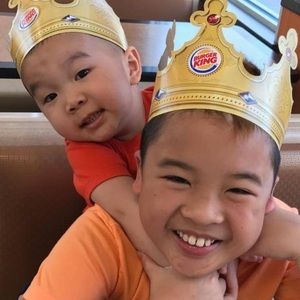 Meet your Posher, Mai